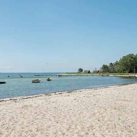 Modern Holiday In R Nde With Sea Near Hébergement de vacances Rønde